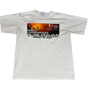 vintage y2k 2007 graphic mug fun run tshirt Mens Medium gildan 2000s emo skater